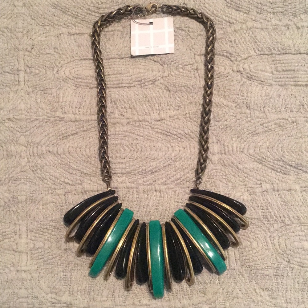 NWT Tinley Road Necklace in antiqued gold